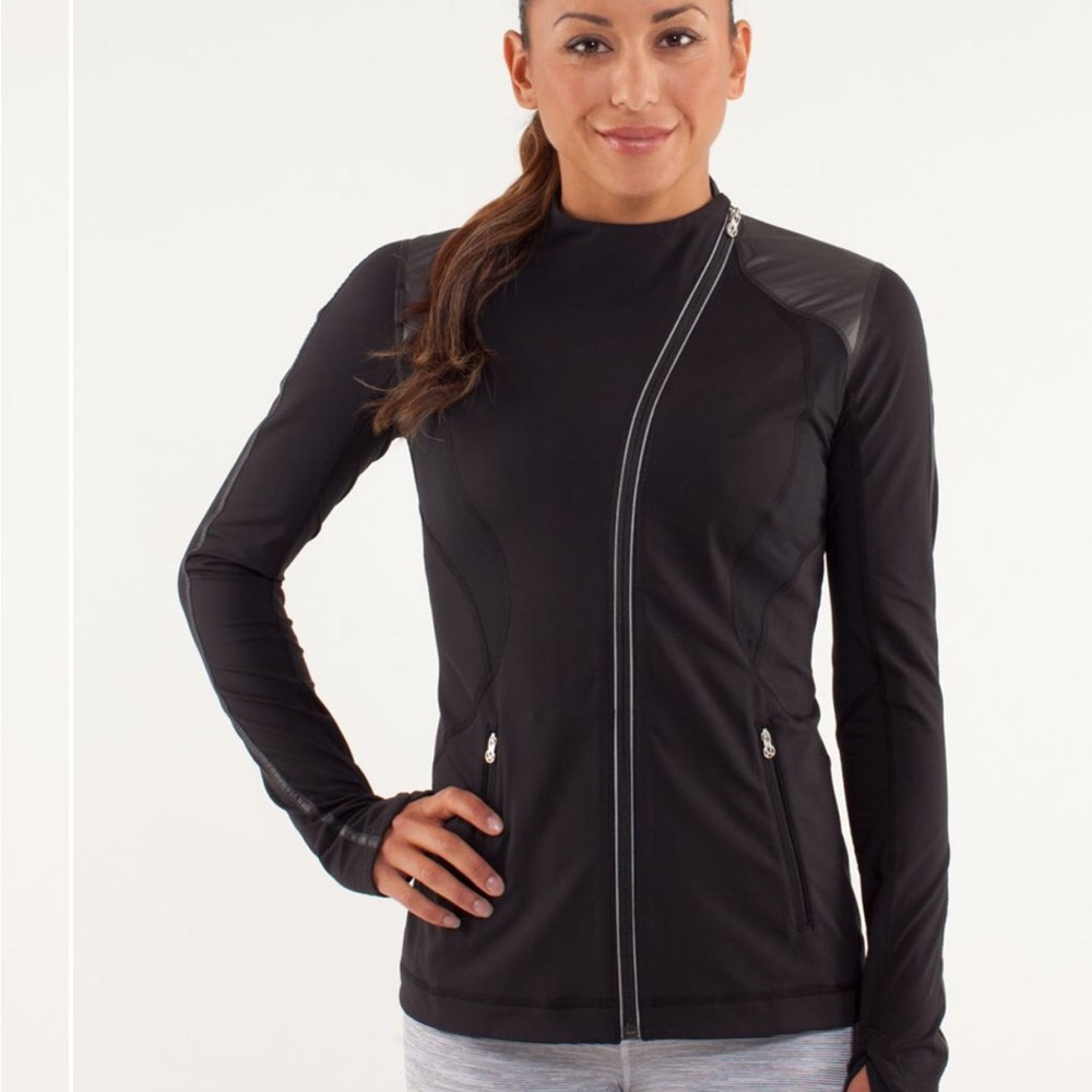Lululemon Run: Track Time Jacket Sz 8 In Black
